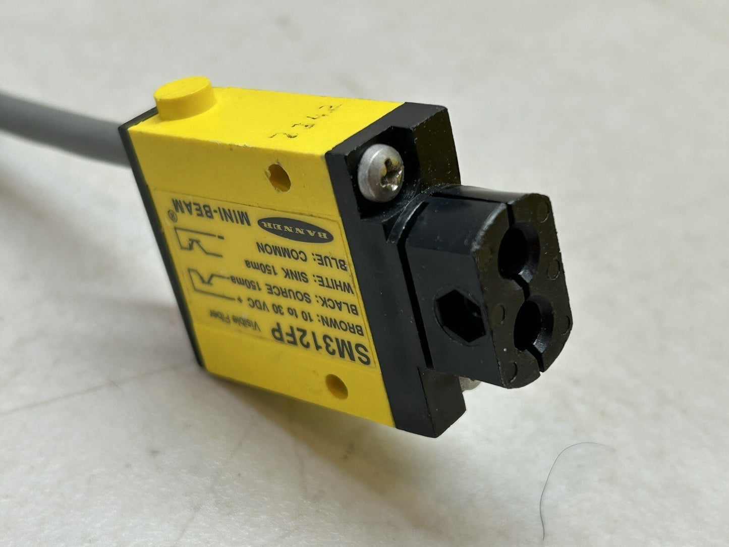 BANNER SM312FP / 25916 MINI-BEAM SENSOR / USED AS DEMO ONLY