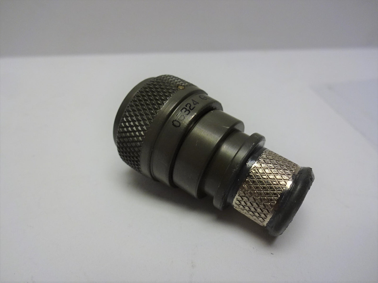 GLENAIR M85049/88-13P03 Straight MIL-Spec Backshell Shield Termination (Size 13)