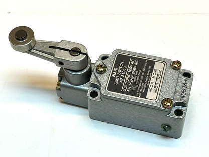 NAIS AZ51249 / LIMIT SWITCH 10A 6A 1/2HP 125VAC 250VAC / NEW NO BOX