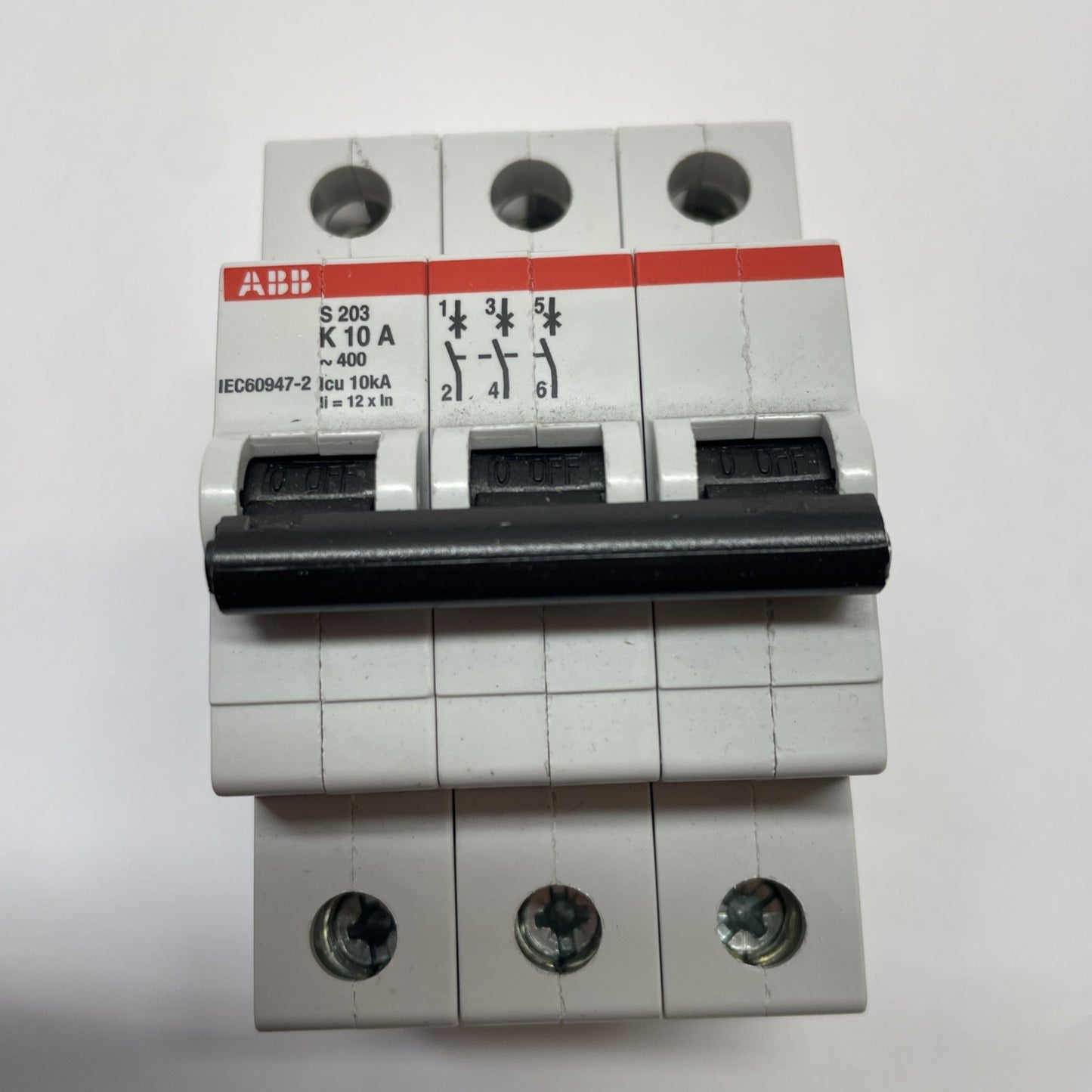 ABB S203 K10A CIRCUIT BREAKER 3-Pole 10A 2CDS253001R0427