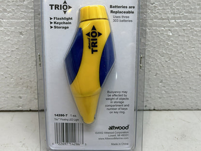 ATTWOOD TRIO 14286-7 / LED FLASHLIGHT / WATERPROOF STORAGE KEYCHAIN / NEW