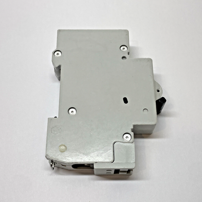 GE V-LINE V37115 15A 1-Pole DIN-Rail Circuit Breaker D15 277/480V (NEW)
