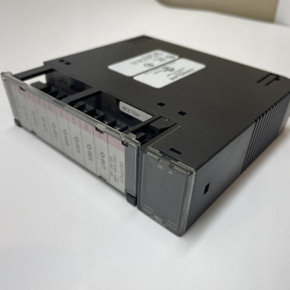 GE Fanuc IC693MDL330E 8-Point AC Output Module 120/240 V 2 A Series 90-30