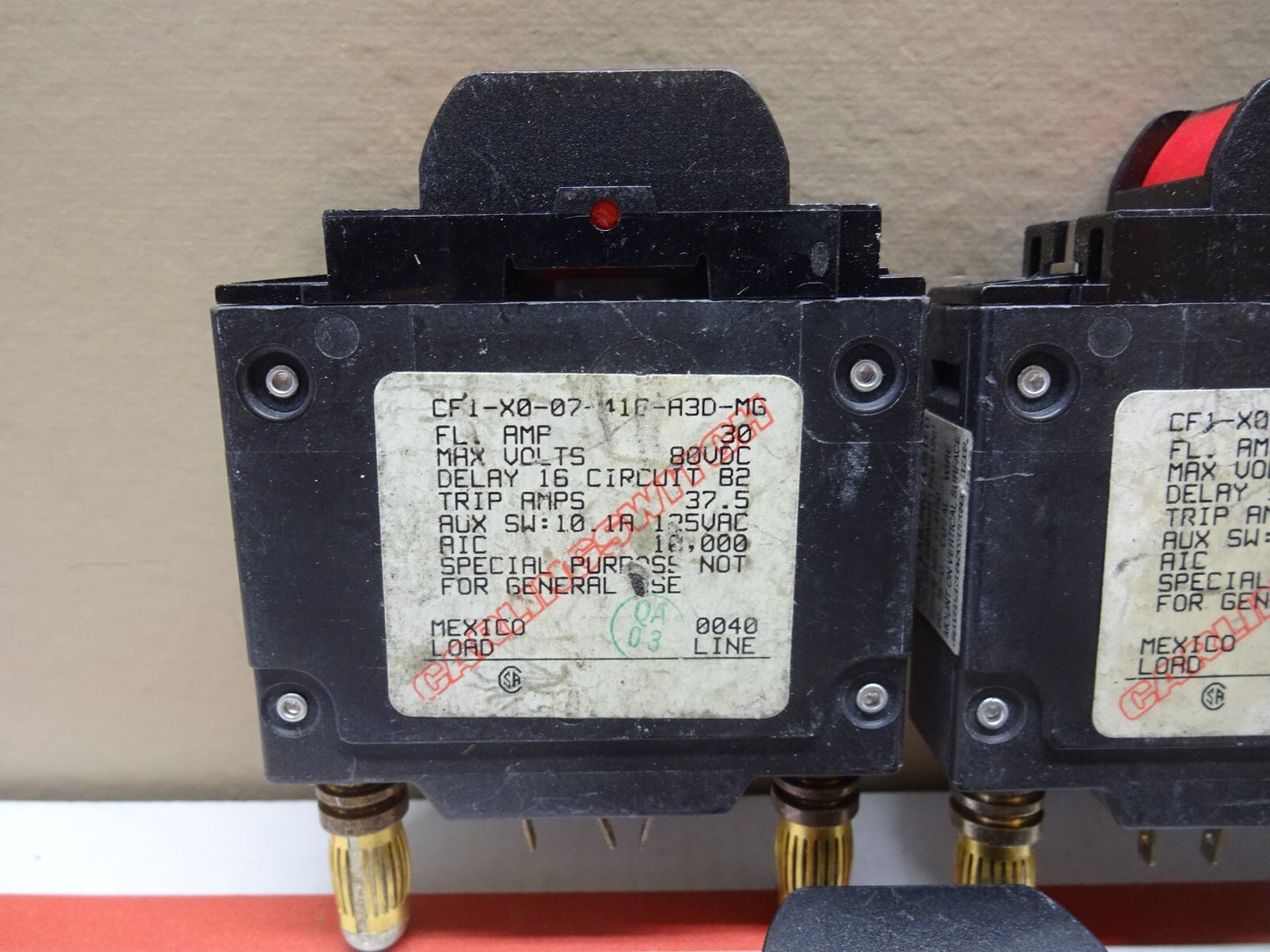 CARLING SWITCH CF1-X0-07-416-A3D-MG / 30A CIRCUIT BREAKER 30AMP 80VDC / LOT OF 5