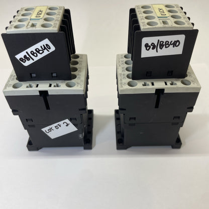 (LOT OF 2) Siemens 3ZX1012-0RH11-1AA1 Contactor with 3RH1911-1FA22 Contact