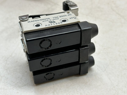 MATSUSHITA AZ71249 / ML LIMIT SWITCH 10A 250VDC / LOT OF 2 NEW