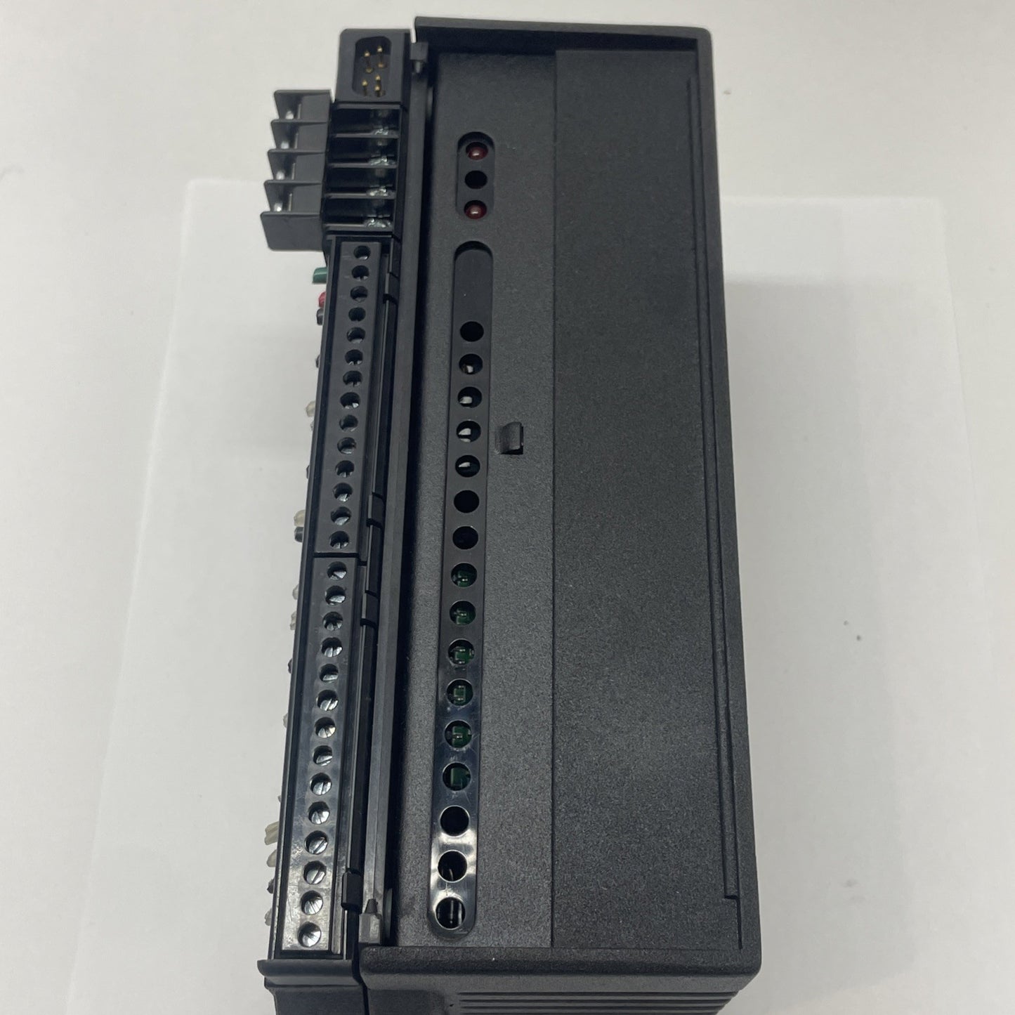 GE Fanuc IC660BBA020 Genius Analog In/Out – Missing Faceplate/Label Cover