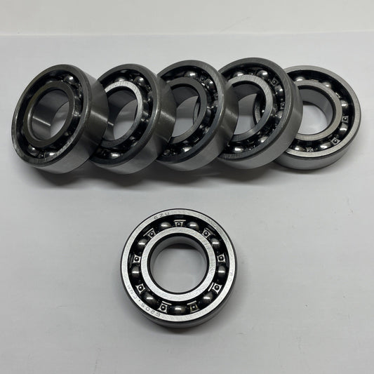 NEW 6205.CNM Deep Groove Ball Bearing 25x52x15 Radial Bearing (LOT OF 6)