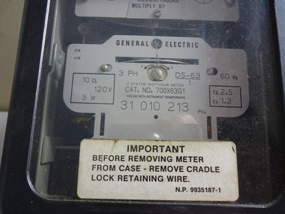 GE 700X63G1  / 2 STATOR WATTHOUR METER / 60HZ / 3 PHASE / DS-63