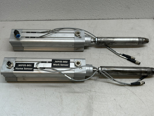 (1) FESTO DSBC-40-125-PPVA-N3 / 1376661 PISTON ROD PNEUMATIC CYLINDER W/ SENSORS