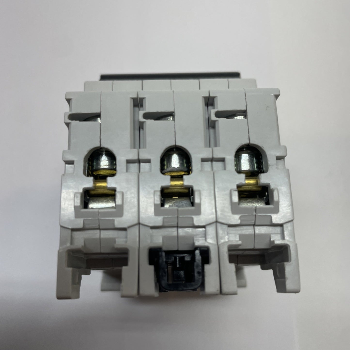 ABB S203 K10A CIRCUIT BREAKER 3-Pole 10A 2CDS253001R0427