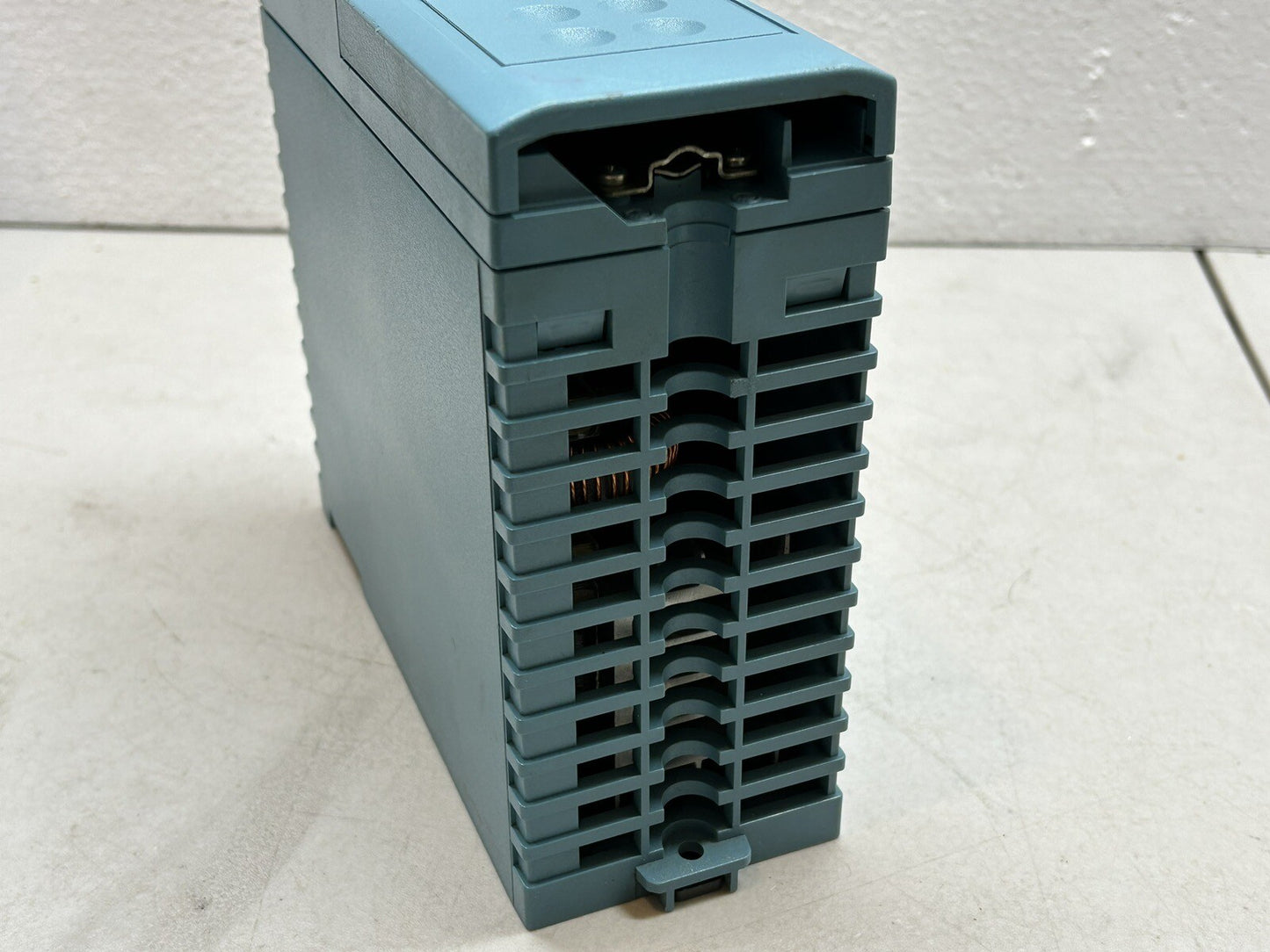 BROOK CROMPTON 601/003/230/F/02/UK POWERMAX DRIVE 220-240VAC