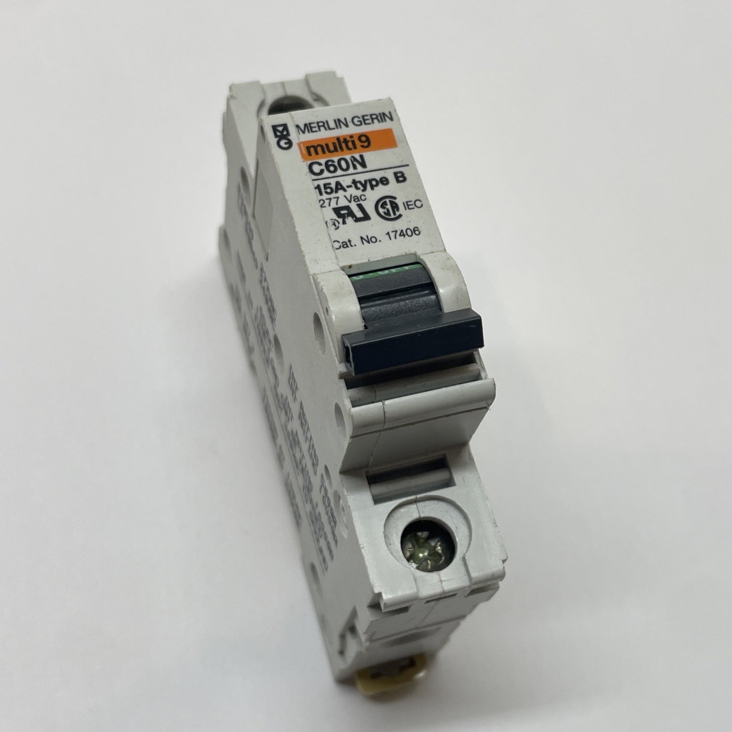 Merlin Gerin Multi9 C60N 15A 17406 Single-Pole Circuit Breaker