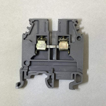 LOT OF 26 M4/6 5116 DIN Rail Mount Terminal Block, 600 Volt, 25 Amp