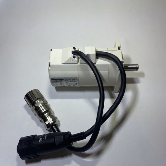 Panasonic AC Servo Motor MSMA021C1A  80V 2.5A 0.2KW 200HZ 3000R/MIN