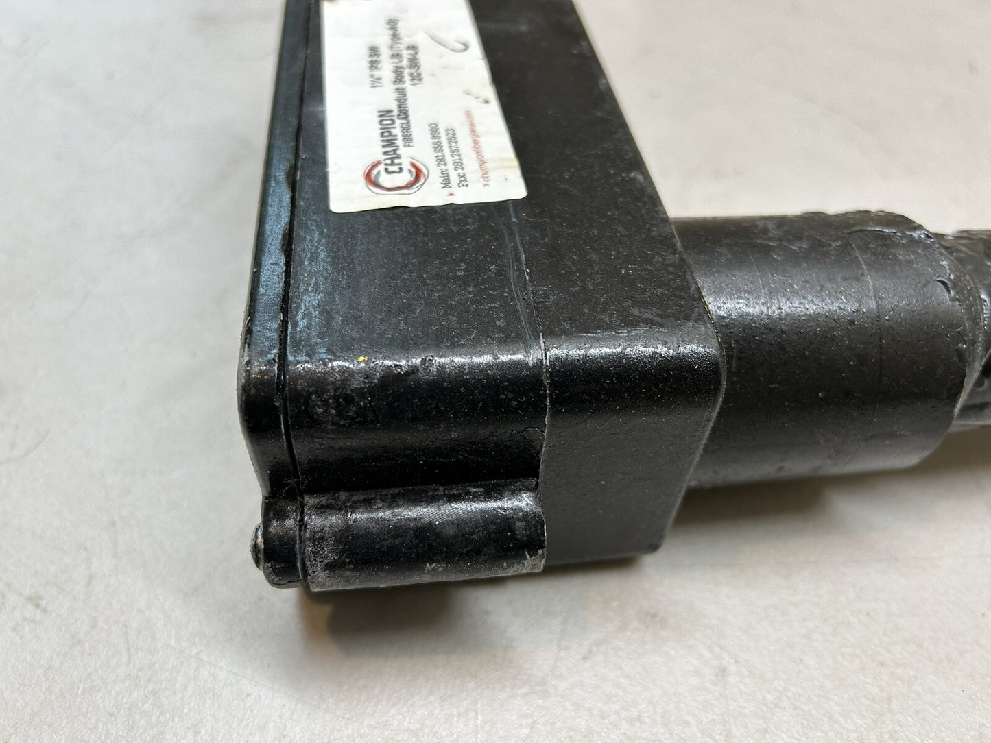 CHAMPION FIBERGLASS 12C-SW-LB / 1-1/4" IPS SW CONDUIT BODY LB TYPE-AG / NEW