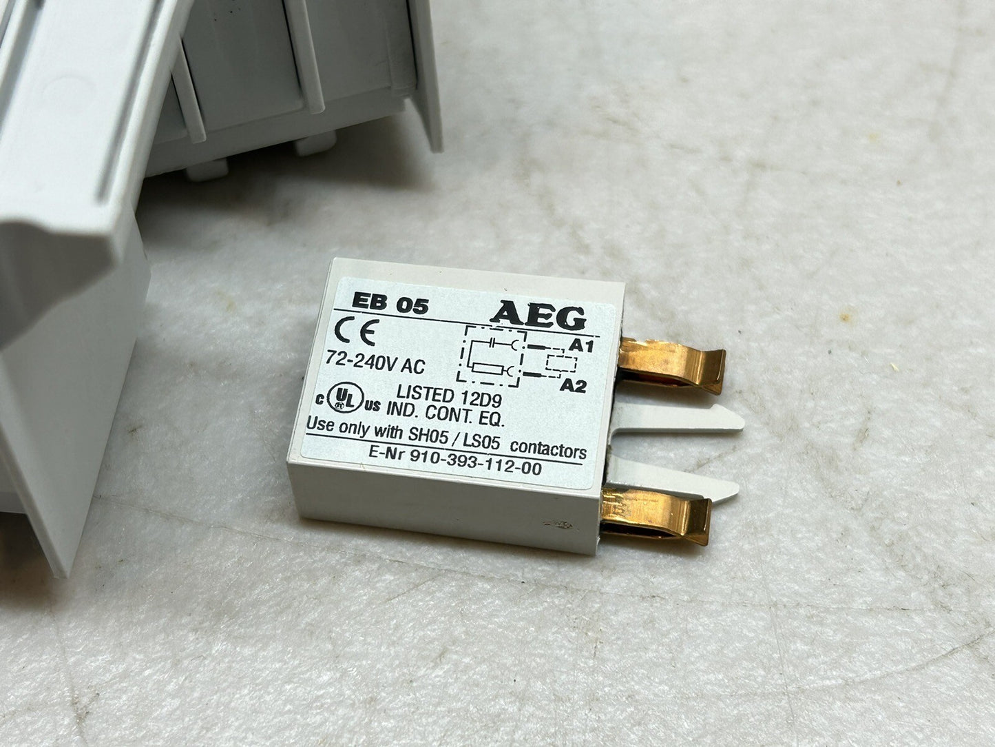 AEG HS 05K.31 CONTACTORS 910-304-916-00 /  EB05 SURGE LIMITER / LOT OF 3