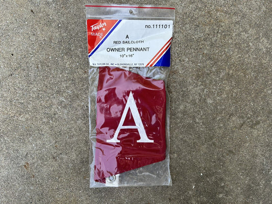 TAYLOR MADE 111101 A OWNER PENNANT 10" X 16" RED SAILCLOTH MARINE FLAG / NEW