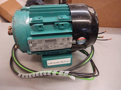 BROOK CROMPTON WA4M.33-2C / AC MOTOR W-DA71SJ FRAME / 0.33HP 3PH 230/460V 60HZ