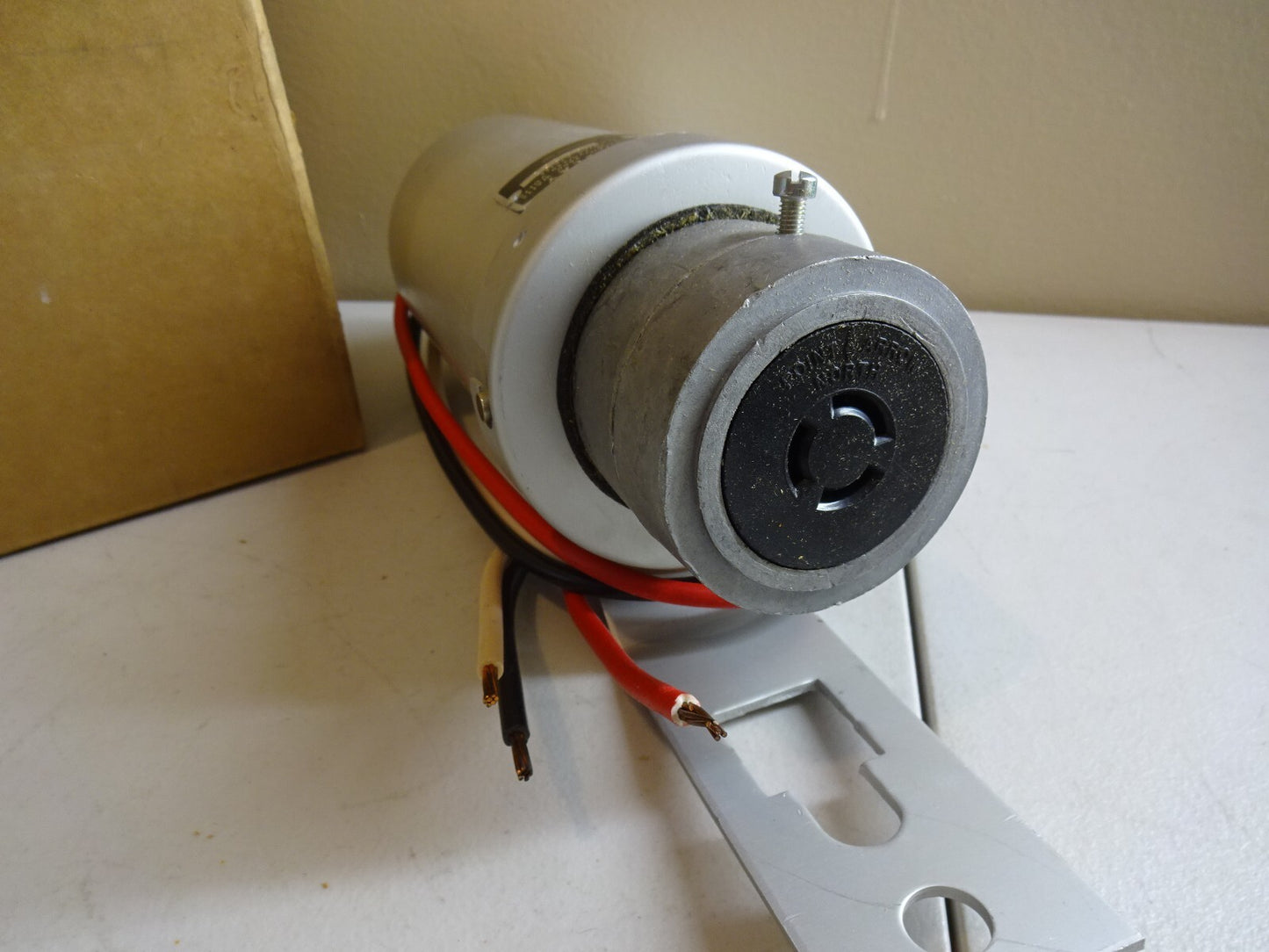 AMERICAN ELECTRIC 6110-6 MULTIPLE RELAY / 3600W / 1 POLE / NEW