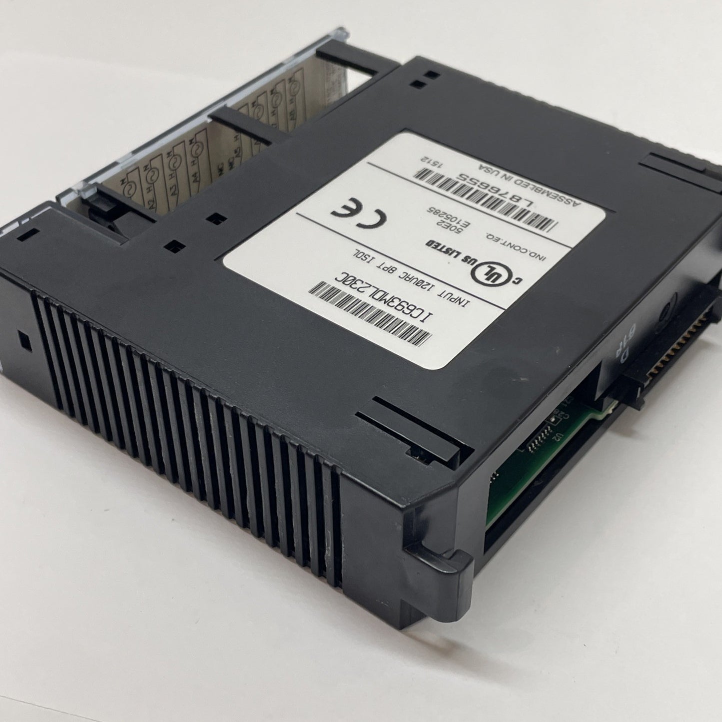 GE Fanuc IC693MDL230C 120 VAC 8-Point Isolated Input Module (Series 90-30)