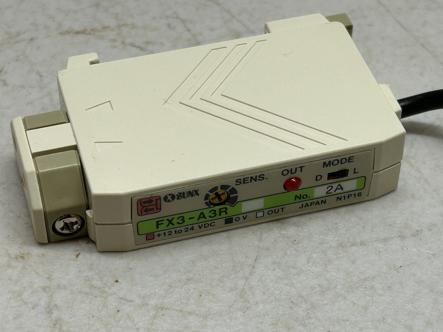 SUNX FX3-A3R SENSOR / USED AS SAMPLE ONLY