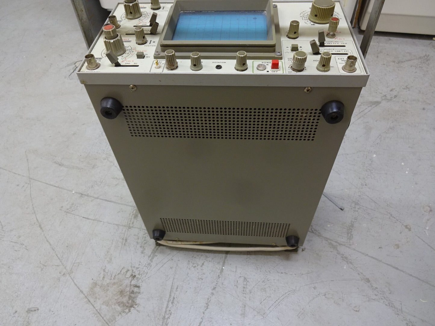 LEADER LBO-522 OSCILLOSCOPE  20 MHZ