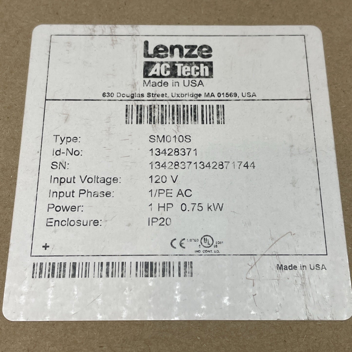 LENZE AC TECH SM010S 13428371 120V, 1/PE AC, 1HP 0.75kW