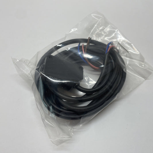 1pcs New SUNX CX-441 Photoelectricity Sensor SUNX CX441 (SHIP FROM USA)