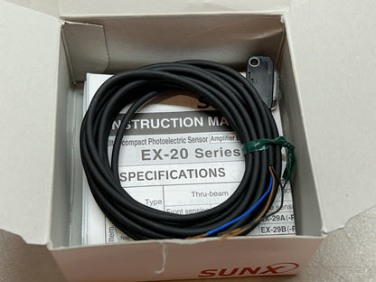 SUNX EX-26A-PN / PHOTOELECTRIC REFLECTIVE SENSOR 6MM-14MM / NEW