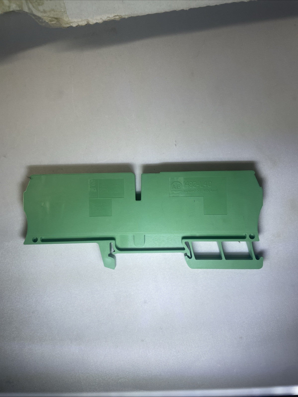 *NEW** Allen Bradley 1492-L4Q-G Ser. A  50 pcs, Terminal Blocks