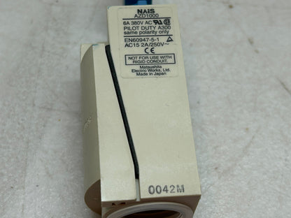 NAIS PANASONIC AZD1000 / DL MINI LIMIT SWITCH W/ ROLLER LEVER / NEW IN BOX