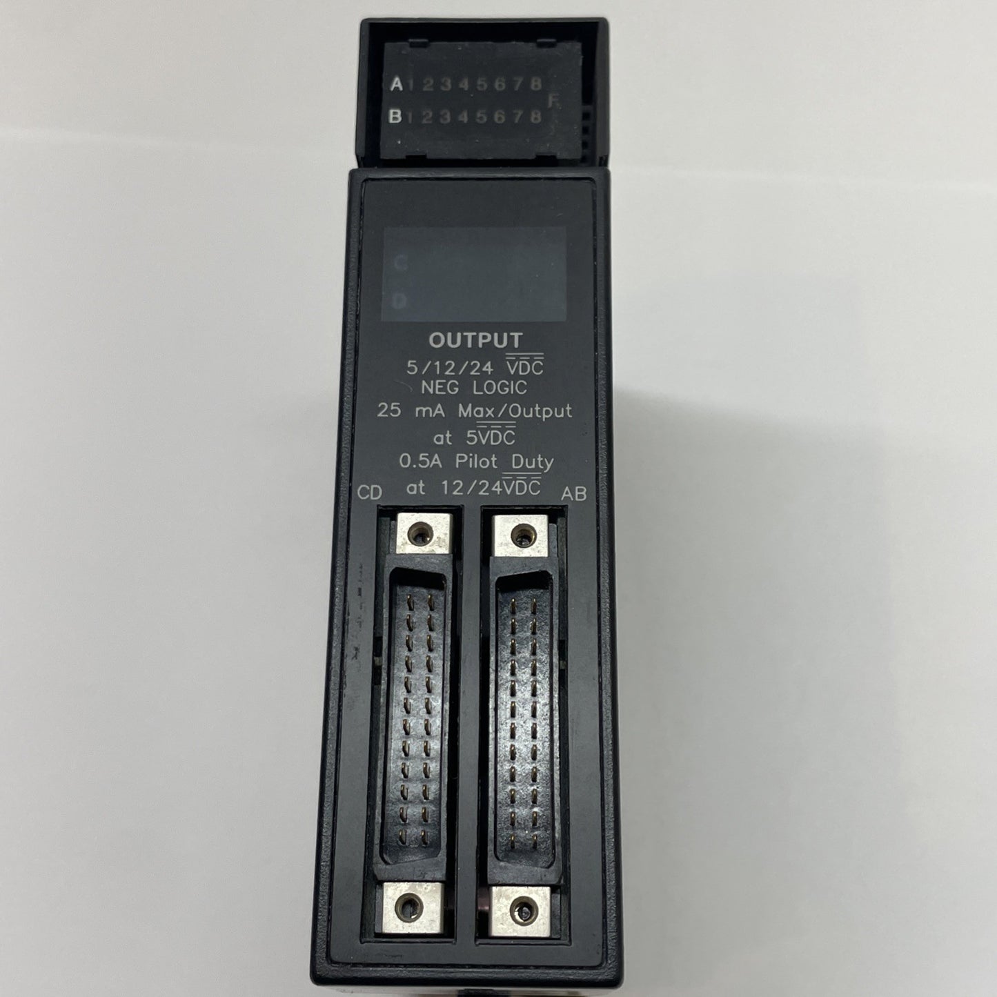 GE Fanuc IC693MDL752D 32-Point Output Module TTL / 12-24V (Series 90-30)