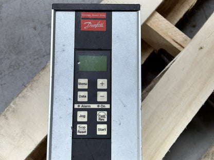 DANFOSS 195H3109 / VARIABLE SPEED DRIVE / VLT TYPE 2040
