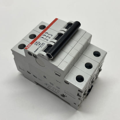 ABB S203-K5A CIRCUIT BREAKER 2CDS253001R0357