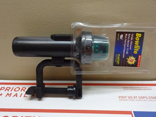 FULTON 51-P / BOWLITE / PORTABLE WATERPROOF BATTERY OPERATED BOAT LIGHT / NEW