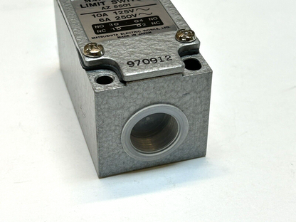 MATSUSHITA AZ5501 / LIMIT SWITCH 10A 125V 6A 250V / NEW NO BOX