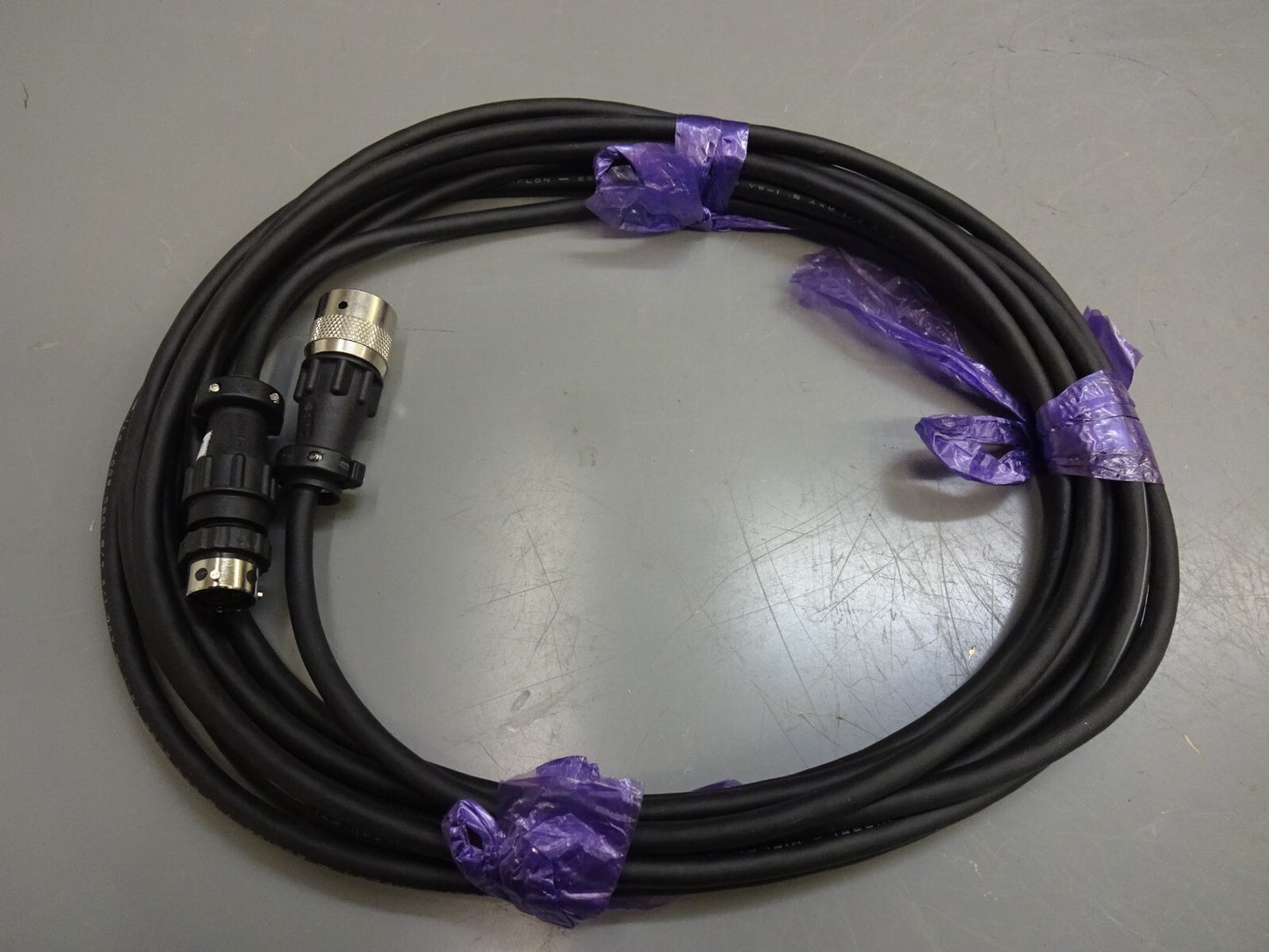 NISSEI HIFLON E56198-V AWM 2568 VW-1105C 600V 4 PIN AND 11 PIN CABLE / LOT  OF 2