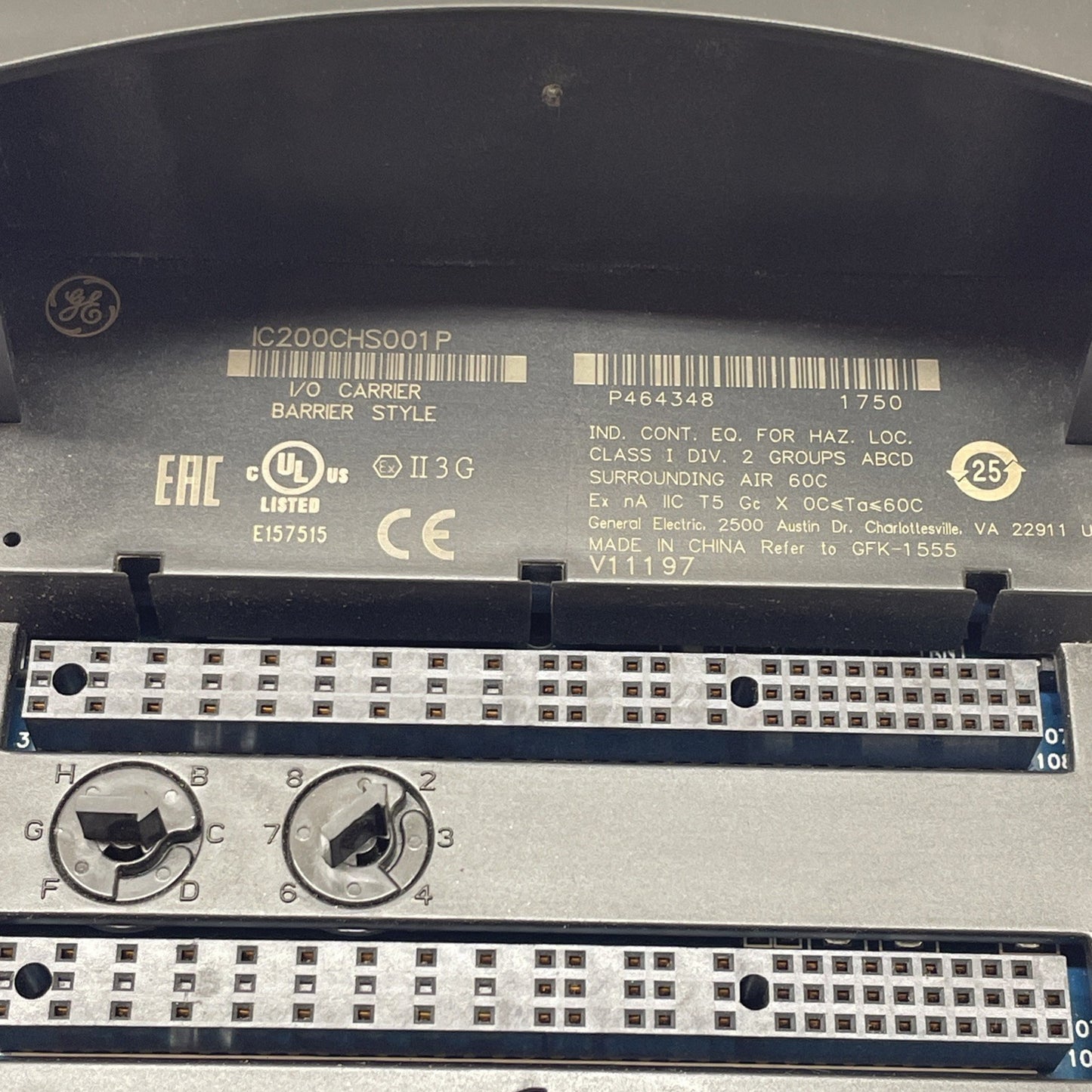 GE Fanuc IC200CHS001P VersaMax Barrier-Style I/O Carrier (36 Terminals)