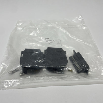 AMP 749809-9 25-Pos AMPLIMITE HDE-20 IDC D-Sub Plug Kit