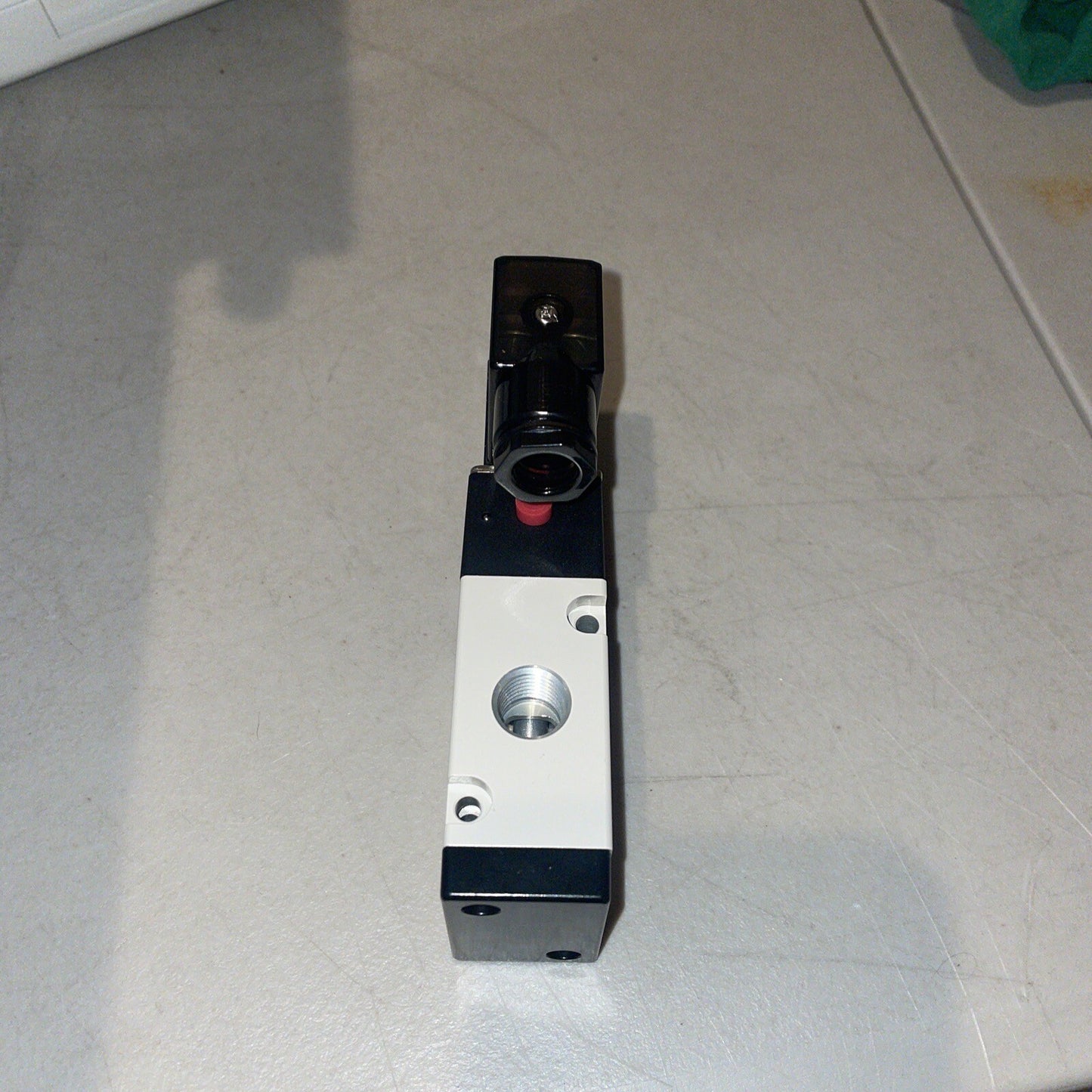 US Stock DC 12V Pneumatic Electric Solenoid Air Valve 5 Way 2 Position 4V210-08