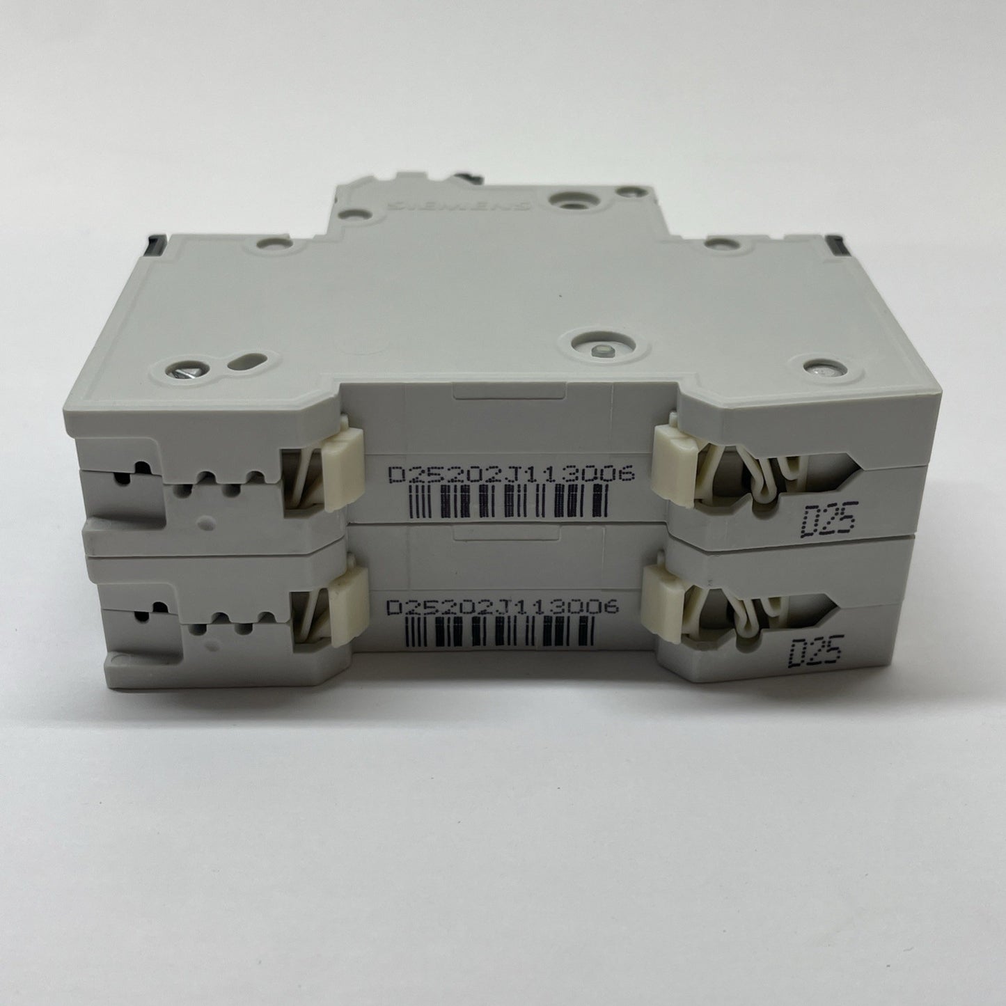 Siemens SENTRON 5SY4 225-8  2-Pole Miniature Circuit Breaker 25A 400V D-Curve