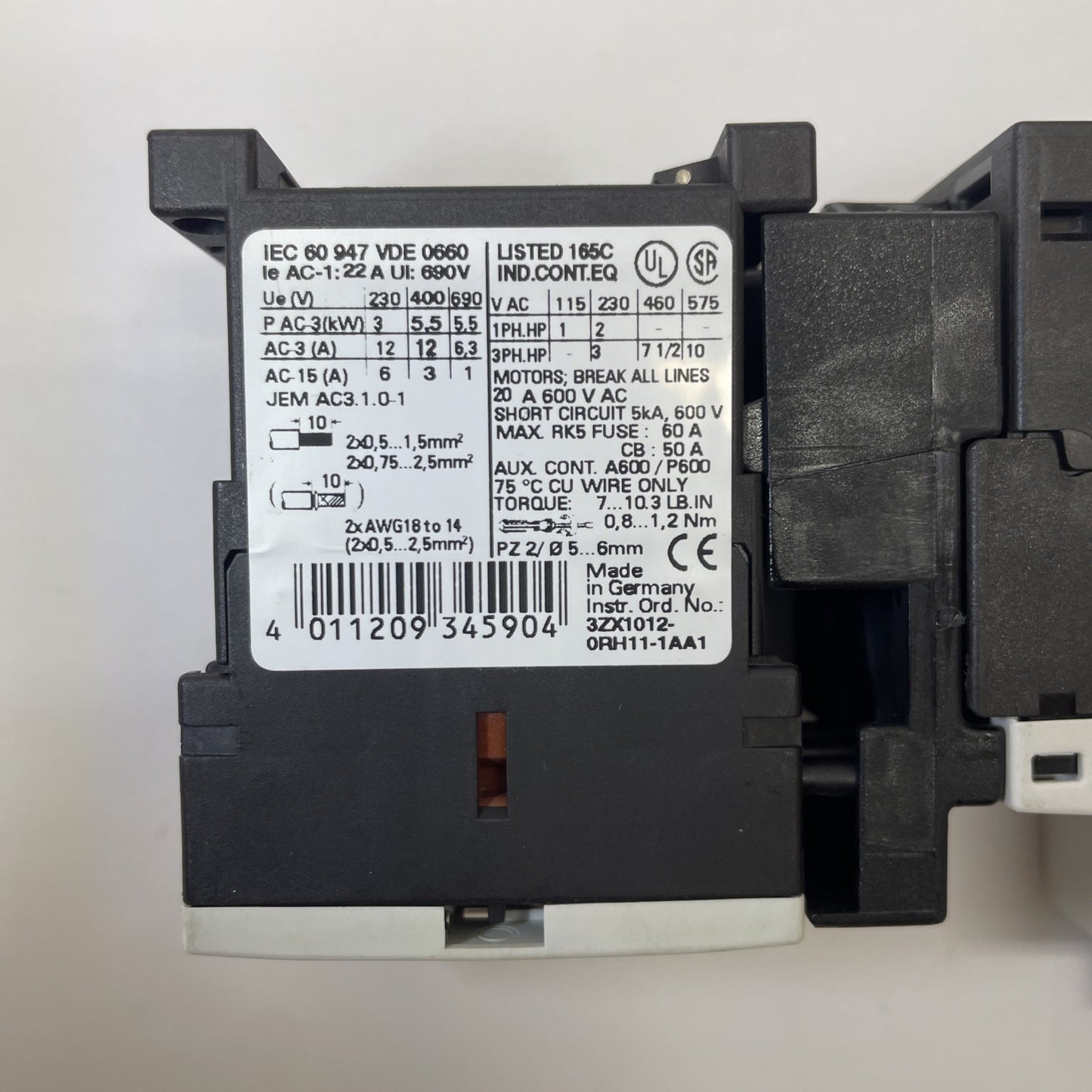 SIEMENS 3RV1021-1GA10 SIRIUS MANUAL MOTOR STARTER WITH 3RT1017-1AK61 CONTACTOR