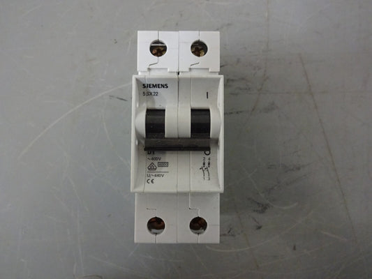 SIEMENS 5SX22 / 2P 400V D1 CIRCUIT BREAKER