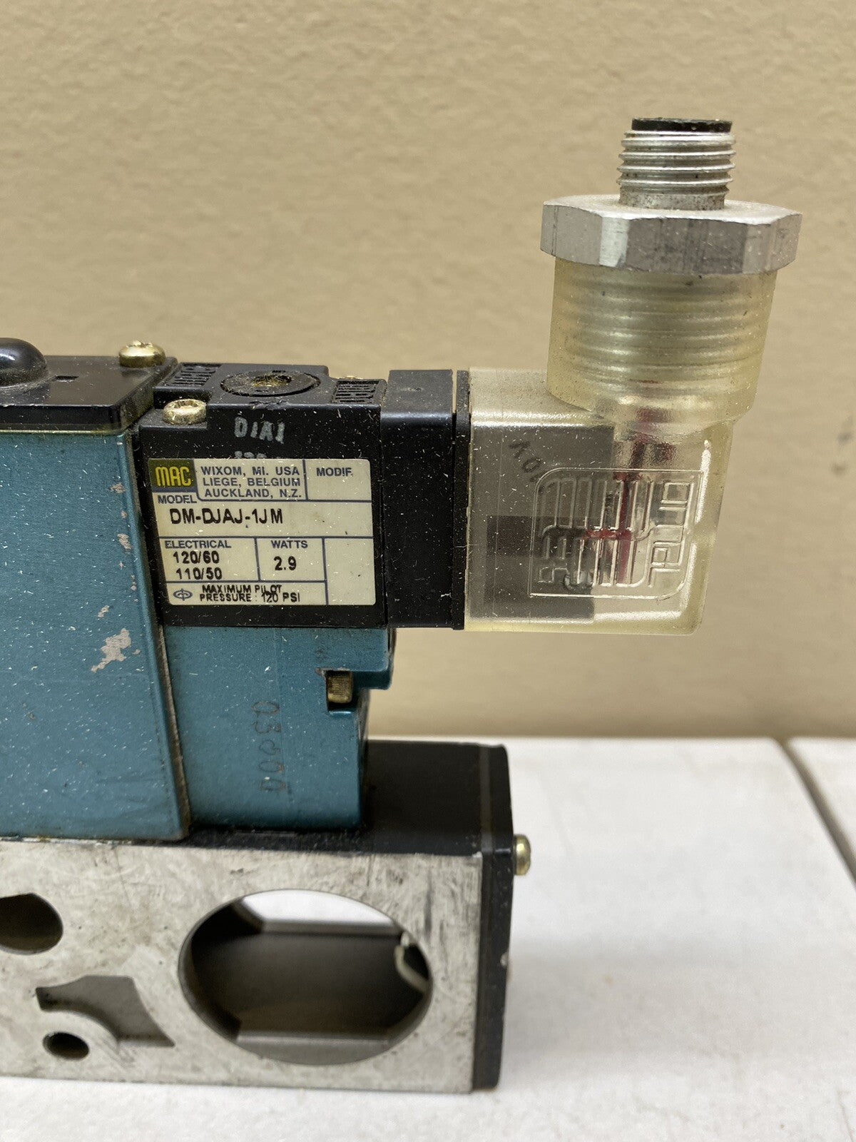 MAC 92B-ABA-CJG-DM-DJAJ-1JM SOLENOID VALVE 20-120PSI / DM-DJAJ-1JM