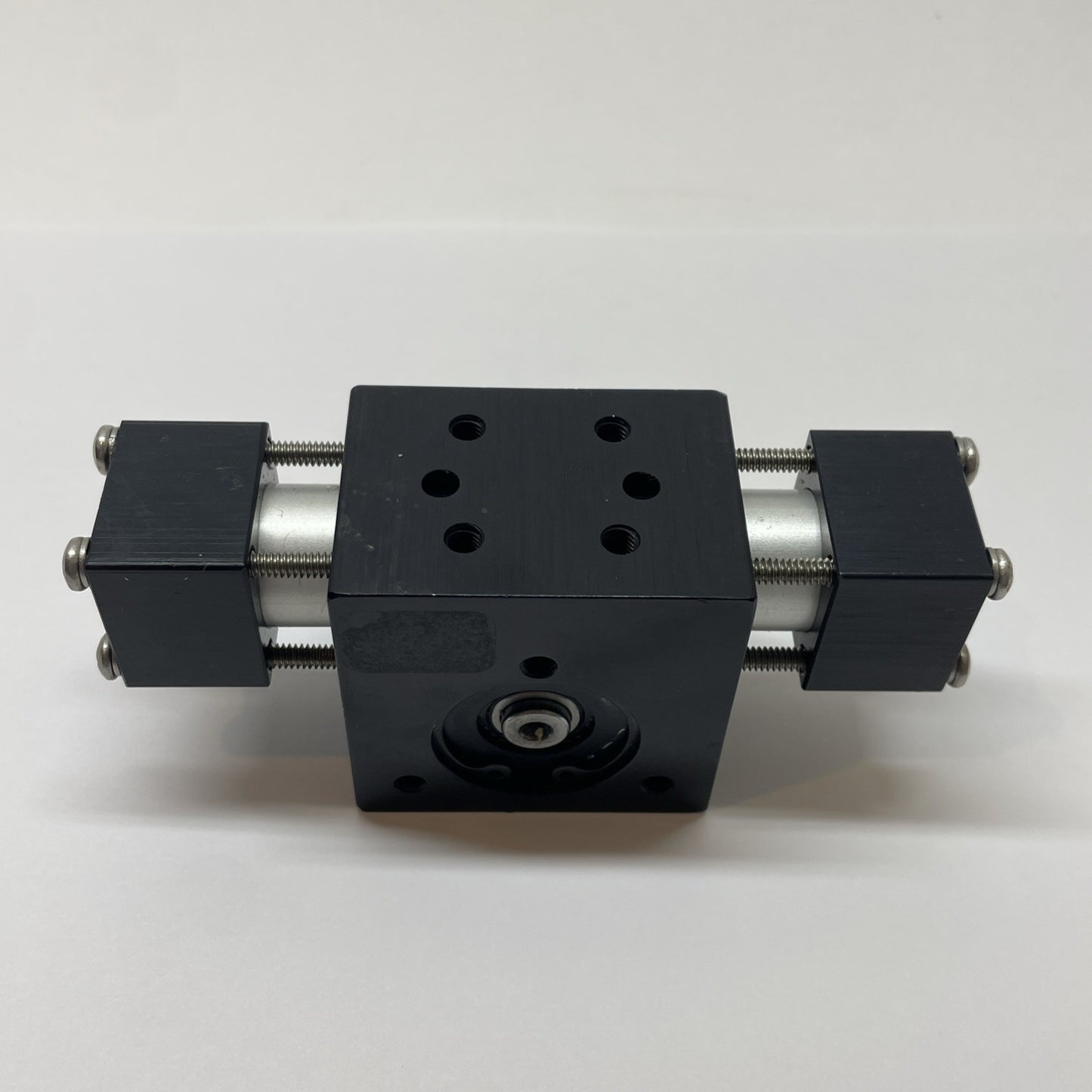 ROTOMATION A1-90-CW-S37-1/8-1 / A190CWS37181 Pneumatic Rotary Actuator