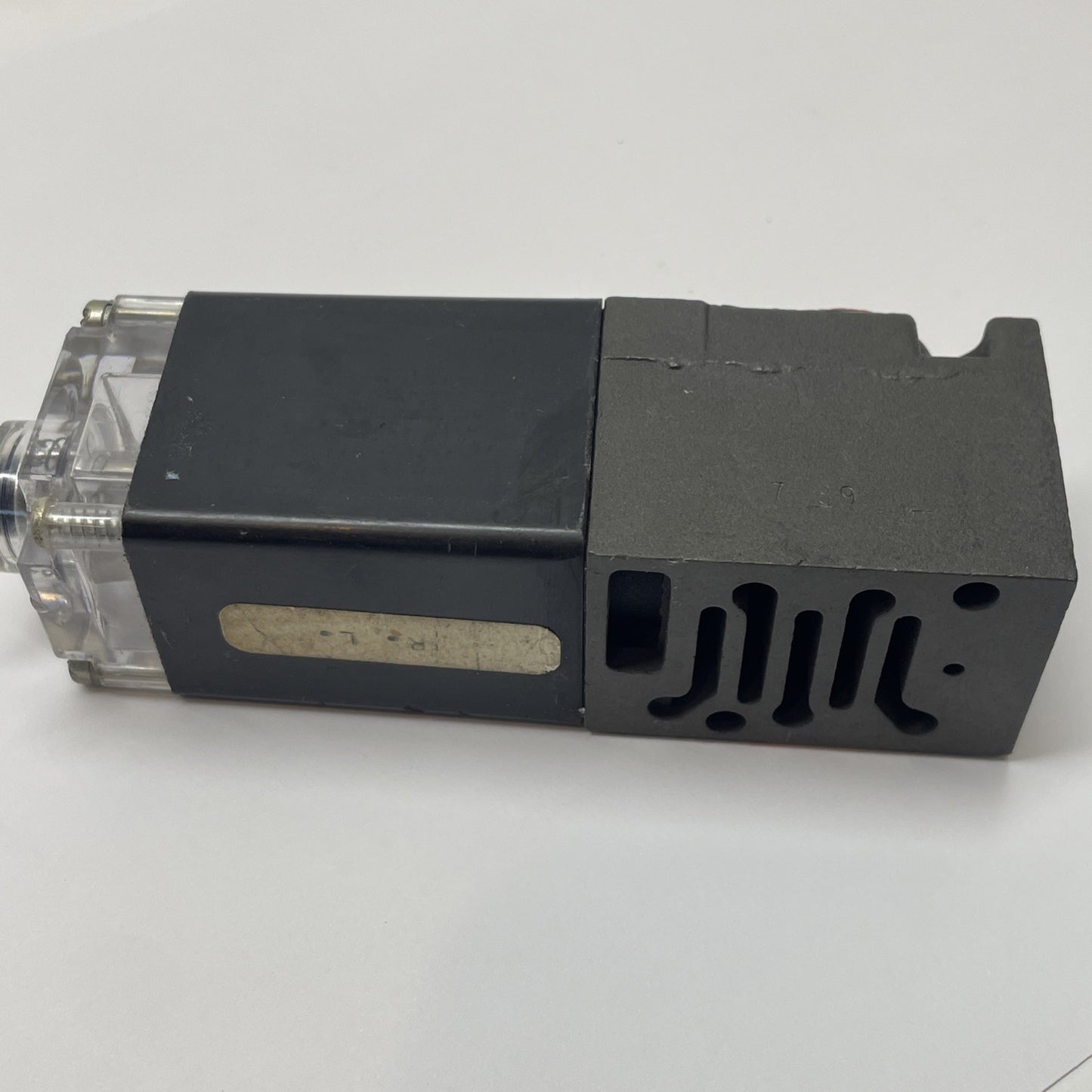 Numatics 226-588B / 11SAD400B028W Solenoid Valve 22 VDC 6W 150 PSI