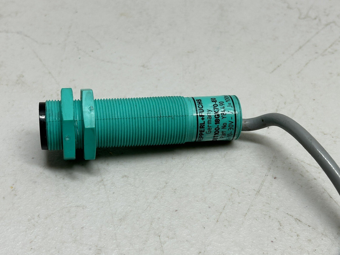 PEPPERL+FUCHS OBT100-18GK70-E0 / Y84490 / PHOTOELECTRIC SENSOR 10-30VDC 100MA