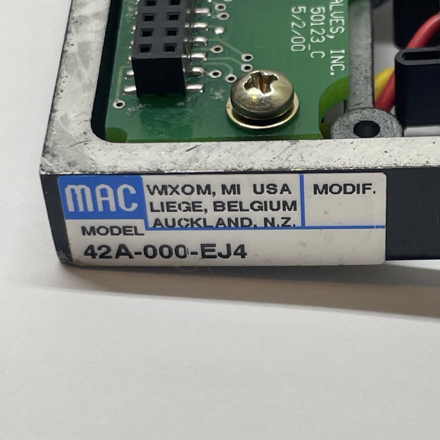 MAC Valves 42A-000-EJ4  42 Series Manifold Base Wired Double Solenoid