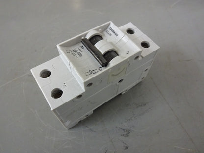 SIEMENS 5SX22 / 2P 400V D1 CIRCUIT BREAKER